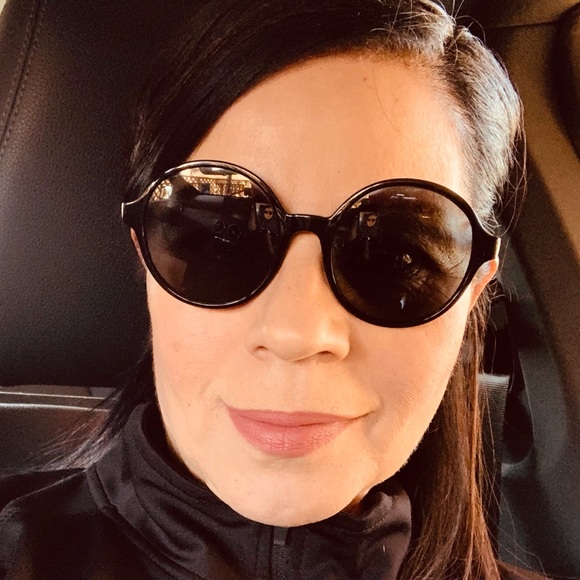 Meet your Seller - Picture 2 of 5